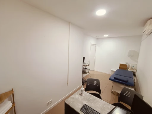 Sala principal de Fisioterapia — otra perspectiva